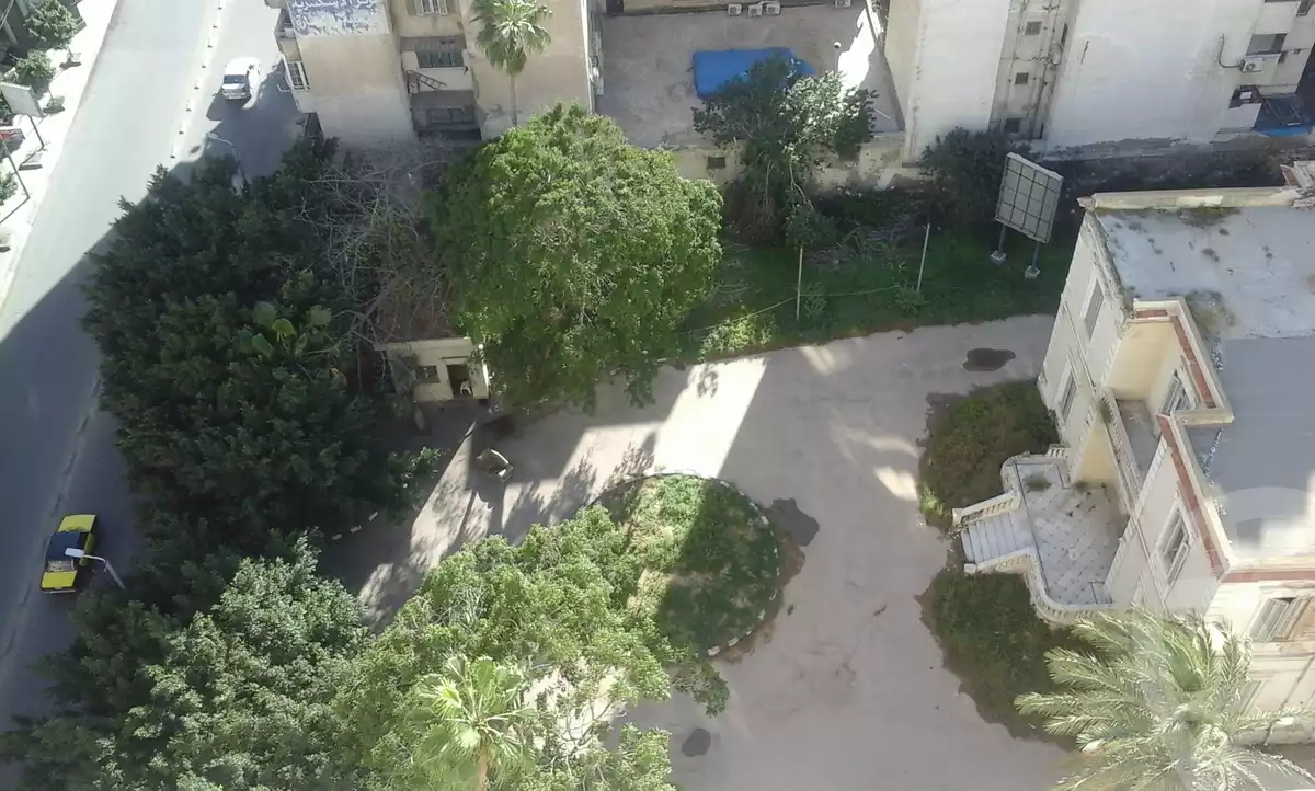 https://aqarmap.com.eg/en/listing/2367306-for-sale-apartment-alexandria-fleming