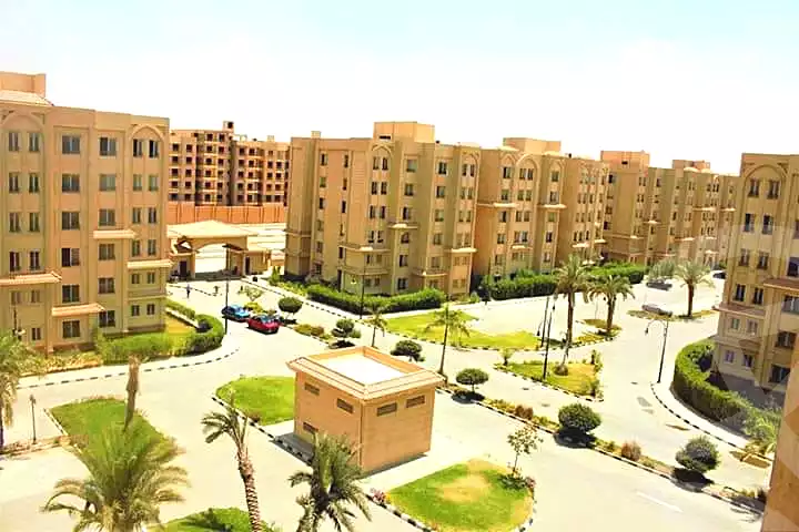 https://aqarmap.com.eg/en/listing/2194993-for-sale-furnished-apartment-cairo-6th-of-october
