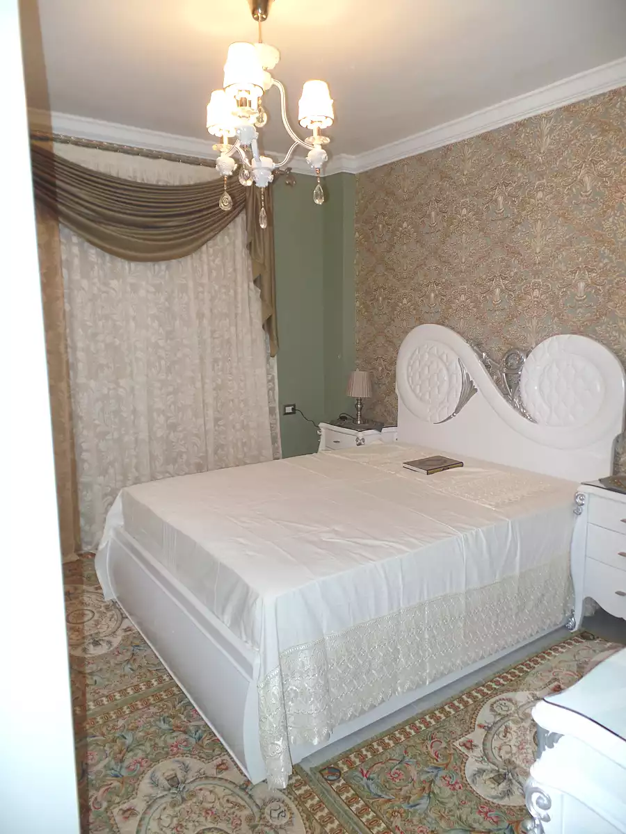 https://aqarmap.com.eg/en/listing/2194993-for-sale-furnished-apartment-cairo-6th-of-october