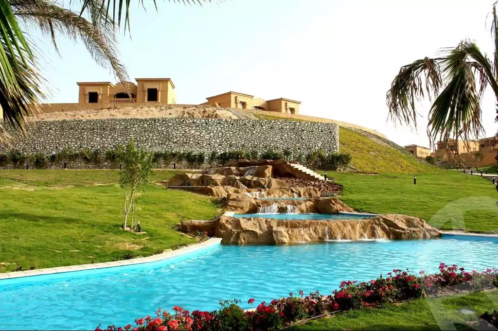 https://aqarmap.com.eg/en/listing/2388612-for-sale-villa-cairo-new-cairo