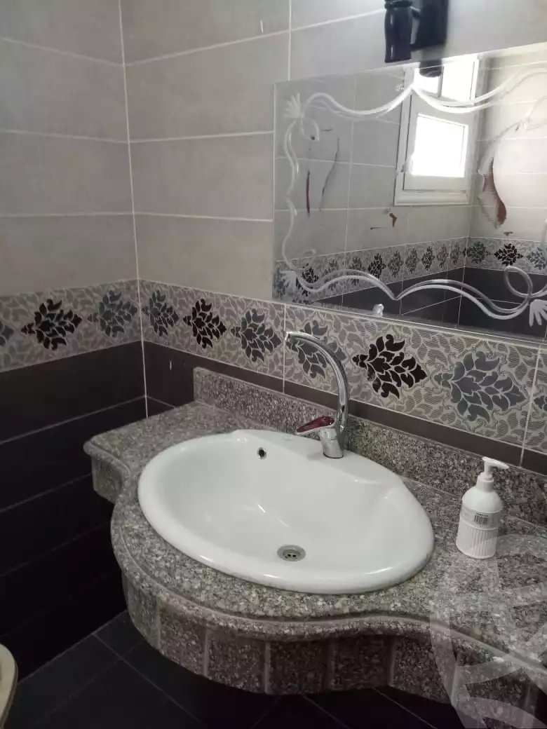 https://aqarmap.com.eg/en/listing/4115733-for-rent-cairo-6th-of-october-compound-palm-hills-october