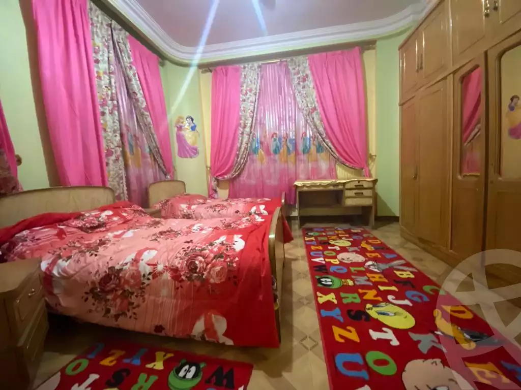 https://aqarmap.com.eg/ar/listing/2647566-for-rent-villa-cairo-6th-of-october
