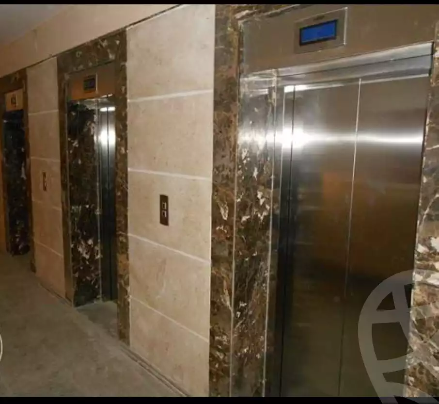 https://aqarmap.com.eg/en/listing/4357084-for-sale-cairo-el-maadi-compounds