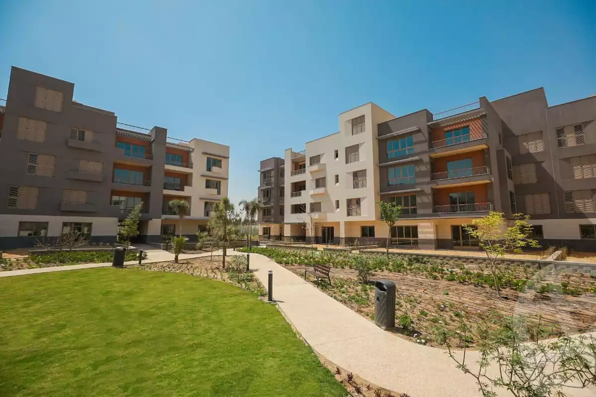 https://aqarmap.com.eg/en/listing/4170929-for-sale-cairo-6th-of-october-compound-aeon