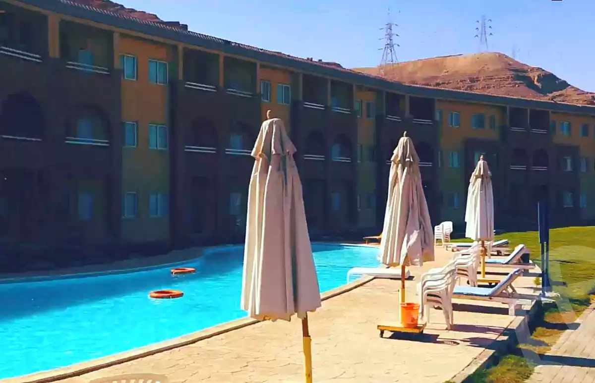 https://aqarmap.com.eg/en/listing/2799704-projects-golden-coast-sokhna