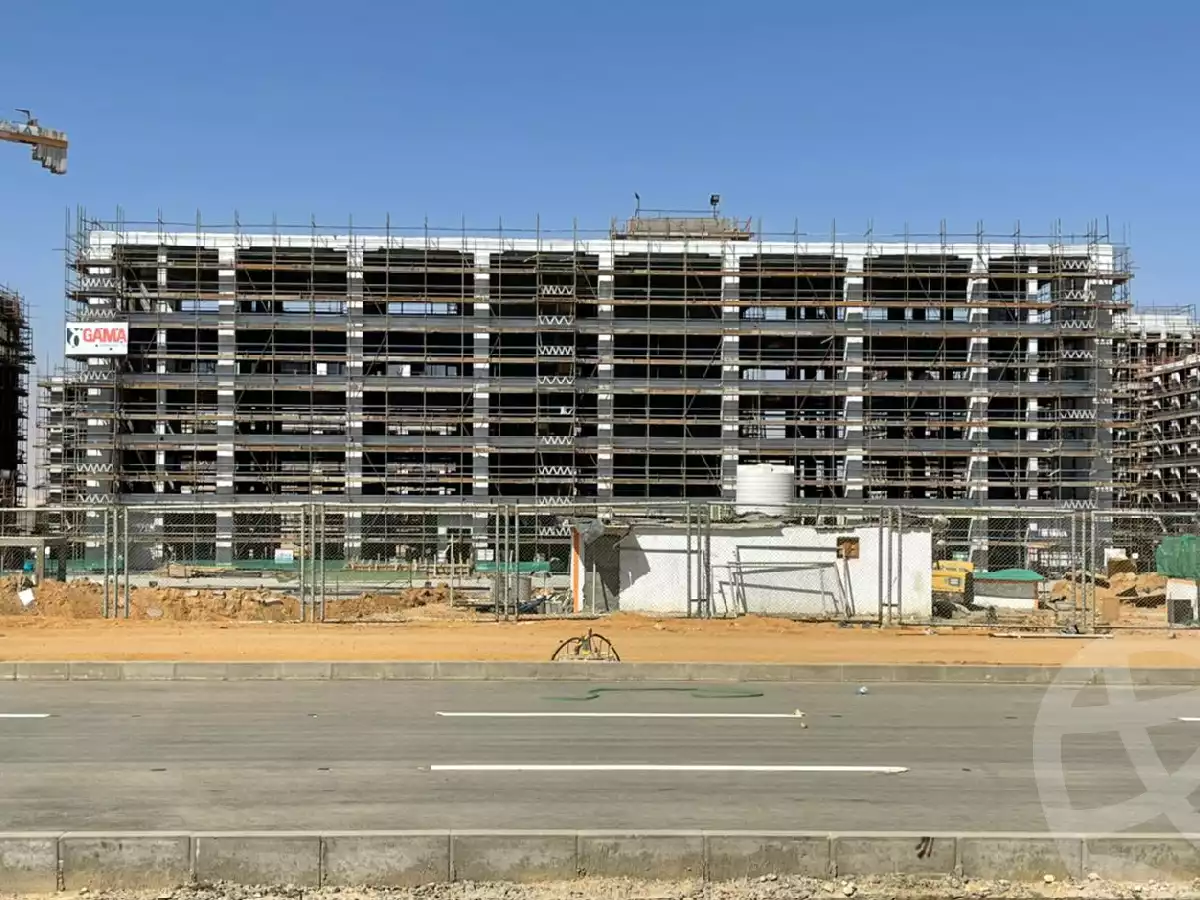 https://aqarmap.com.eg/ar/listing/5405628-for-sale-cairo-el-shorouk-compounds-alburouj-business-park-imkan-misr