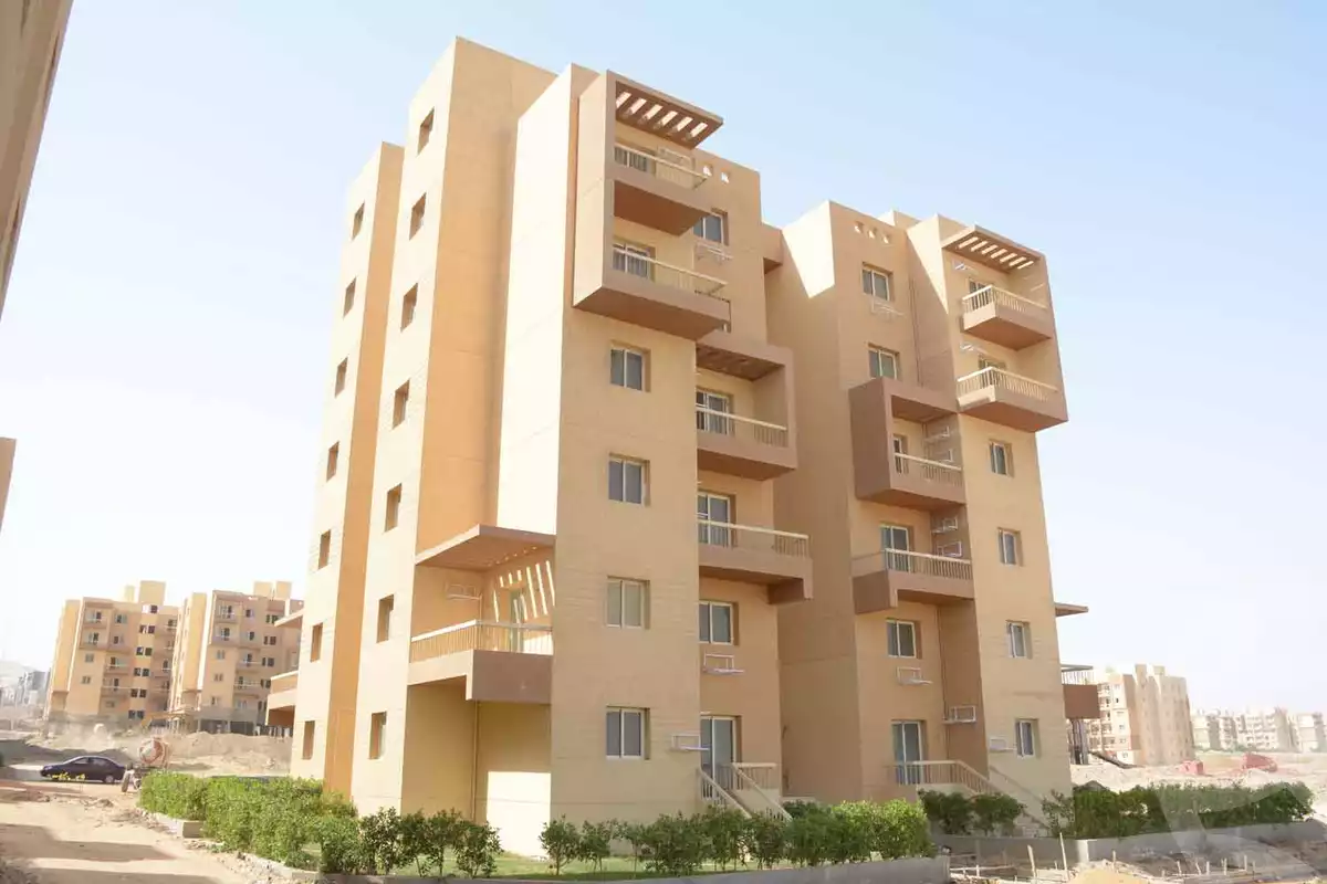 https://aqarmap.com.eg/ar/listing/5696040-for-sale-cairo-6th-of-october-hadaeq-october-kmbwnd-fy-hdyq-ktwbr-shjr-ryzydns-y-jy-y-llttwyr