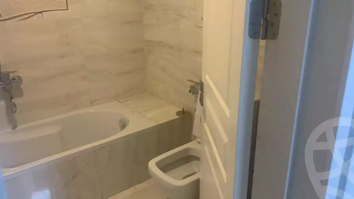 https://aqarmap.com.eg/ar/listing/3632272-for-rent-cairo-nasr-city-tareq-el-nasr