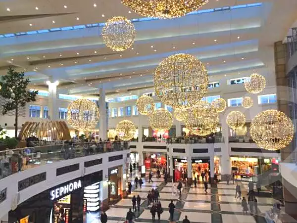 https://aqarmap.com.eg/en/listing/3022336-projects-arkadia-mall