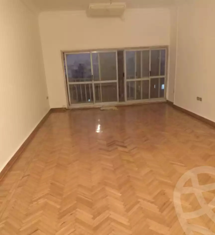 https://aqarmap.com.eg/ar/listing/6204671-for-sale-cairo-el-haram-shareaa-el-haram