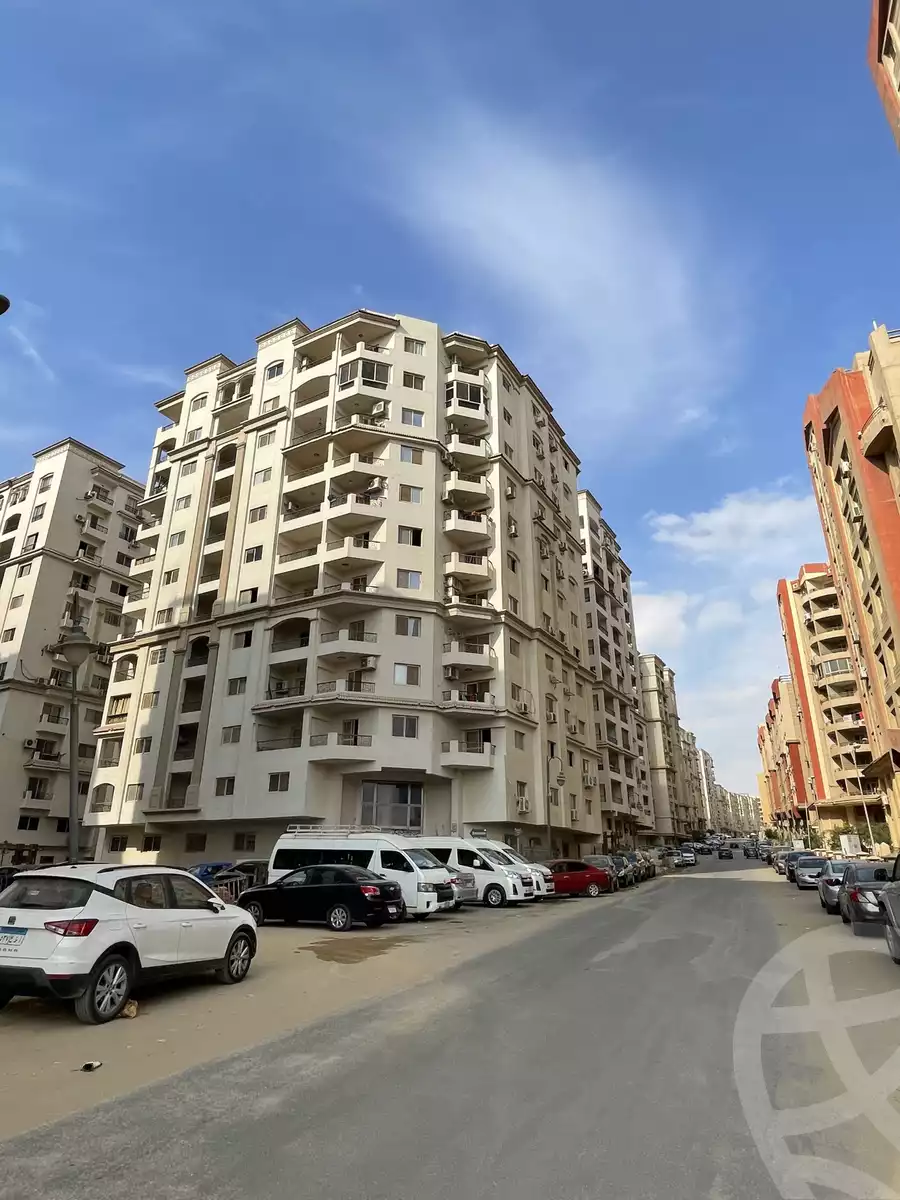 https://aqarmap.com.eg/ar/listing/3862157-for-sale-cairo-el-maadi-compounds-el-baron-city