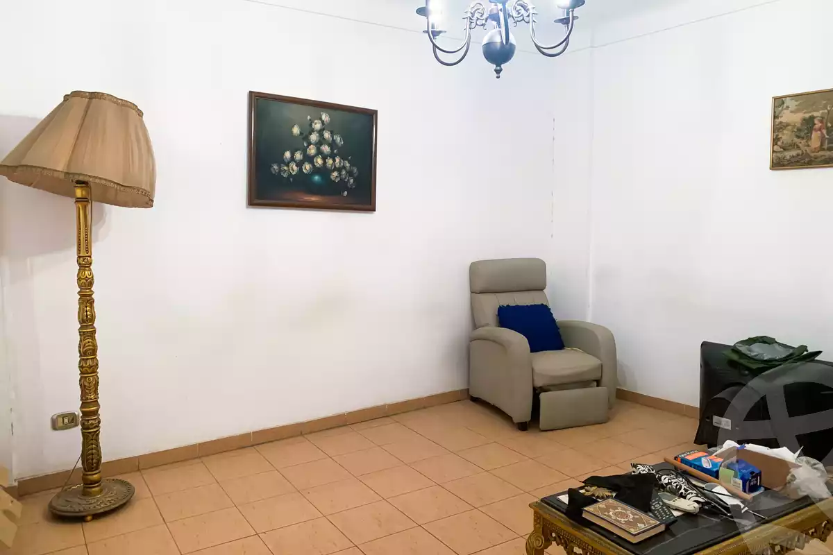 https://aqarmap.com.eg/ar/listing/3185666-for-rent-alexandria-kafr-abdo-khaleel-basha-st