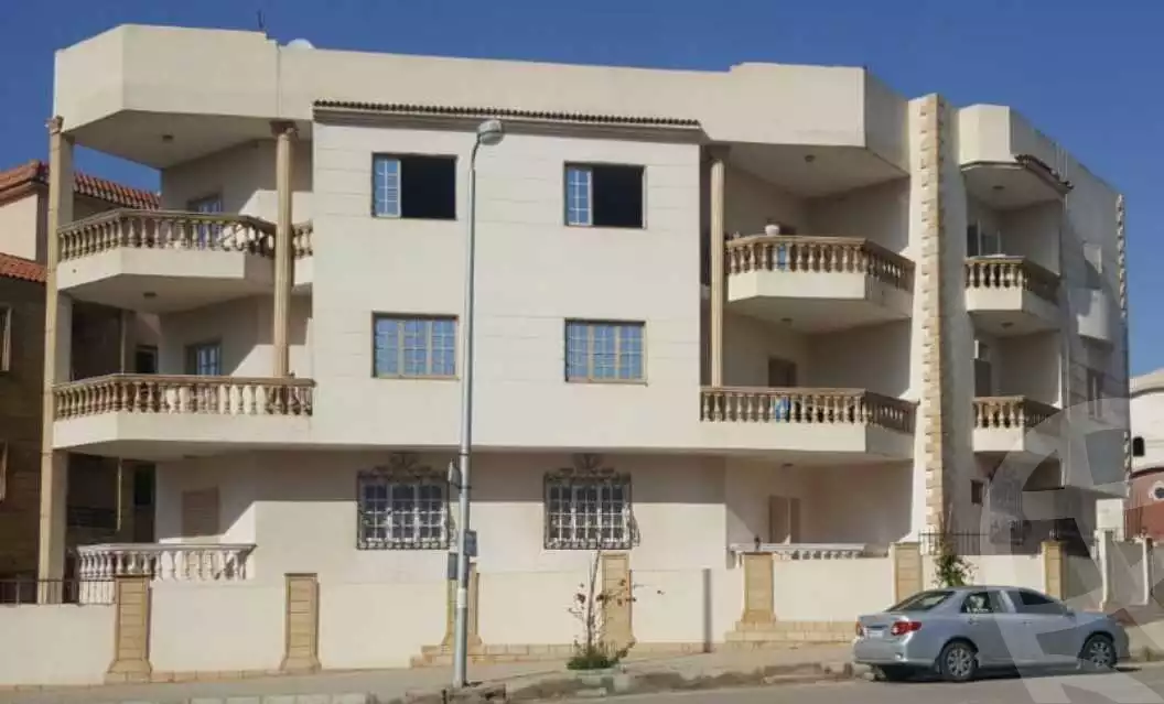 https://aqarmap.com.eg/ar/listing/3703061-for-sale-cairo-new-cairo-ltjm-lkhms-el-ahyaa-second-neighborhood
