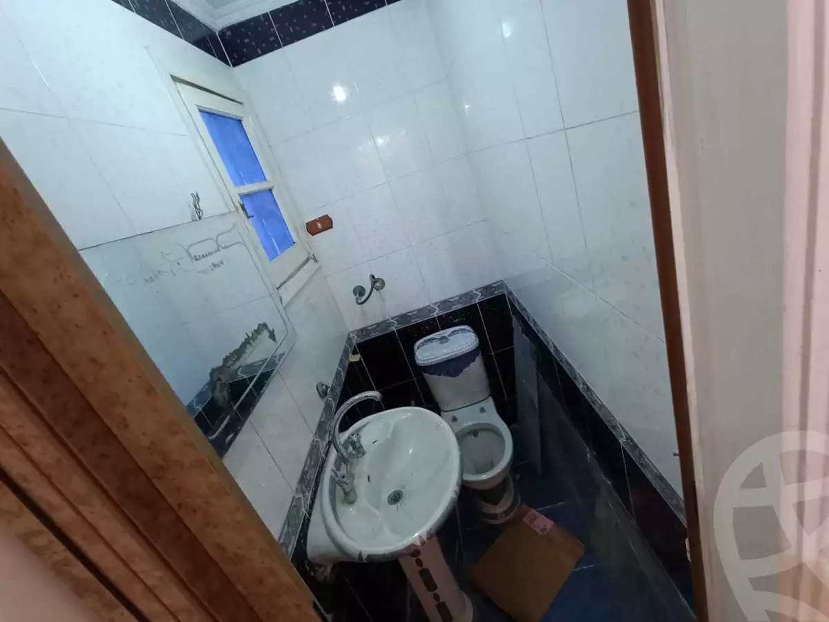 https://aqarmap.com.eg/ar/listing/3211564-for-sale-alexandria-el-asafra-shr-45