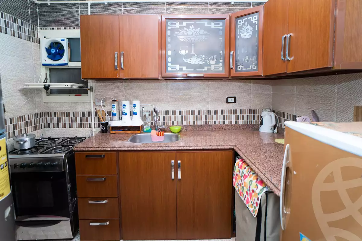 https://aqarmap.com.eg/en/listing/3243894-for-sale-alexandria-camp-cesar-youssef-fahmy-othman-st
