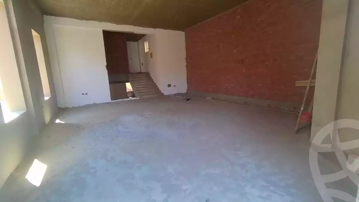 https://aqarmap.com.eg/ar/listing/3666483-for-sale-cairo-el-sheikh-zayed-city-el-hay-el-thaleth-ashaer-lhy-lthlth-shr