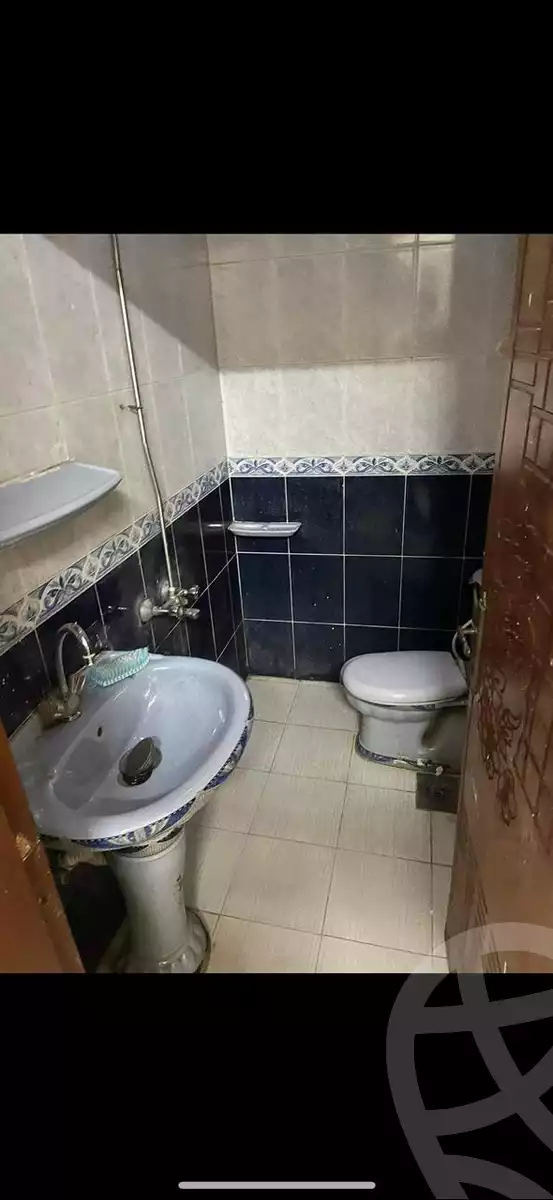 https://aqarmap.com.eg/en/listing/4244825-for-sale-kafr-el-sheikh-kafr-el-sheikh-city-kafr-el-shaikh-city-mahad-el-kabed-st