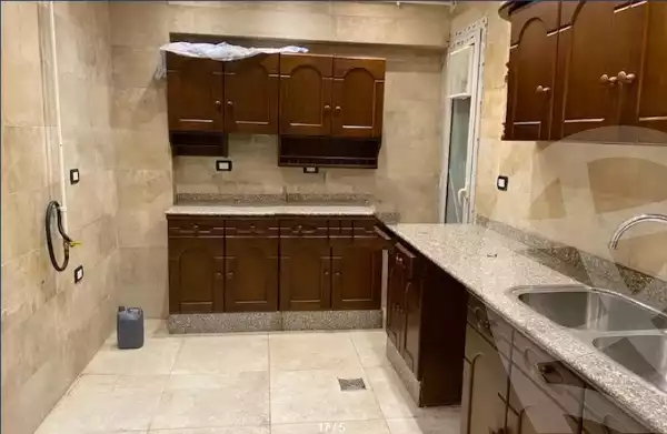 https://aqarmap.com.eg/en/listing/3781051-for-sale-cairo-el-sheikh-zayed-city-mntq-fr-y-bmdyn-lshykh-zyd