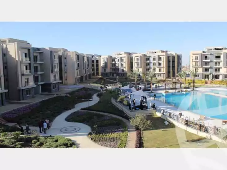 https://aqarmap.com.eg/en/listing/4036775-for-sale-cairo-6th-of-october-compound-sun-capital