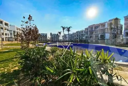 https://aqarmap.com.eg/ar/listing/4275656-for-sale-cairo-el-sheikh-zayed-city-compounds-in-sheikh-zayed-beverly-hills