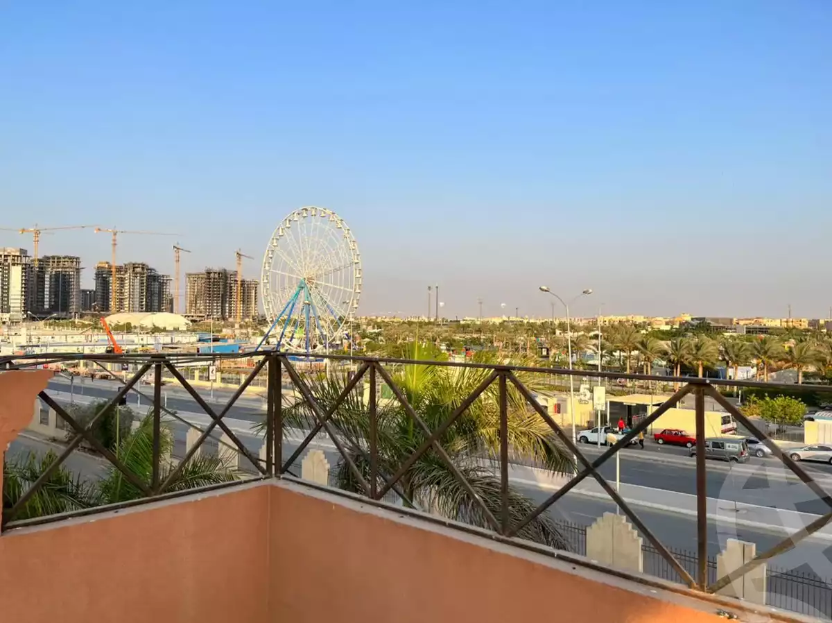 https://aqarmap.com.eg/ar/listing/3836399-for-sale-cairo-el-sheikh-zayed-city-hay-el-yassmin