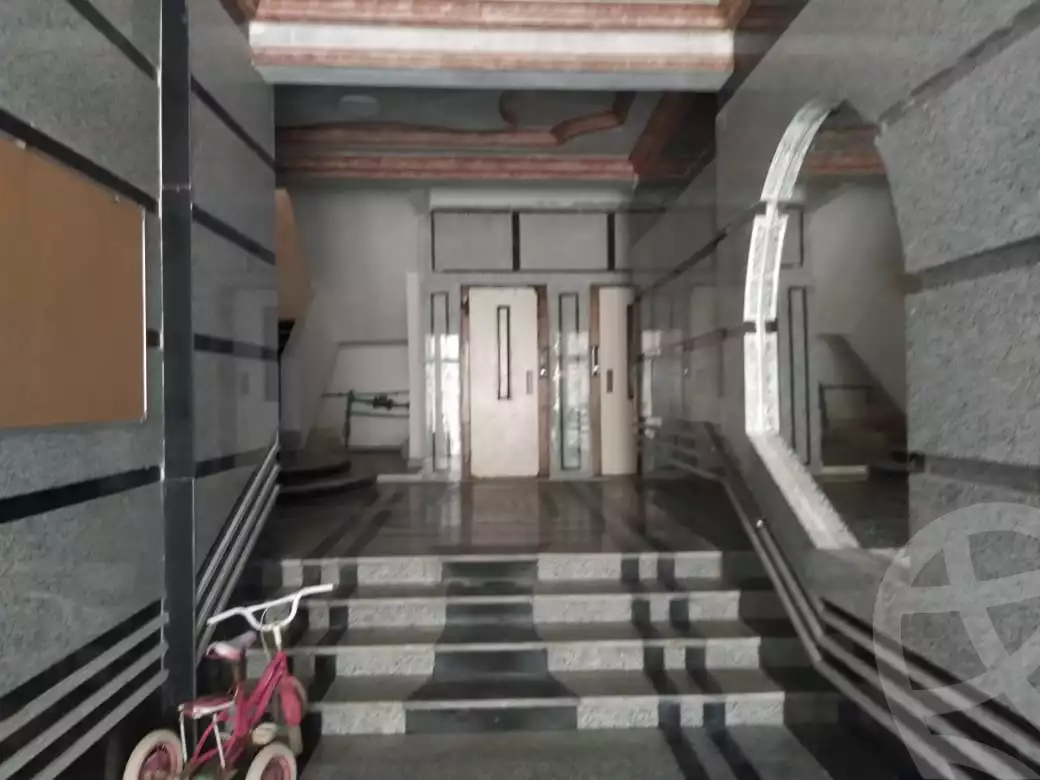 https://aqarmap.com.eg/en/listing/3916520-for-sale-alexandria-l-jmy-bw-ywsf