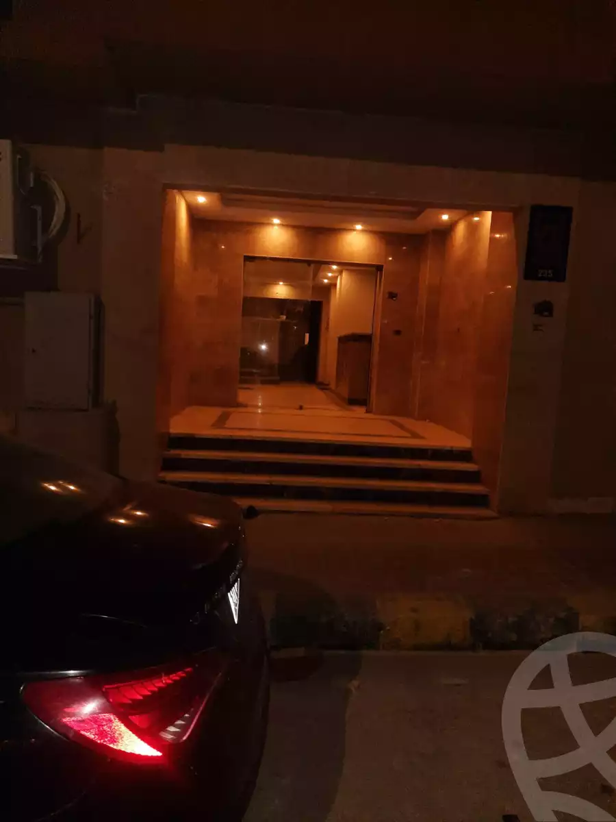 https://aqarmap.com.eg/ar/listing/3490097-for-sale-cairo-mokattam-compounds-kmbwnd-blmqtm
