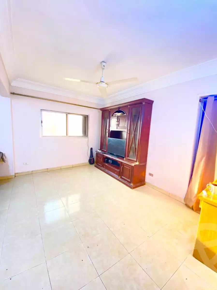 https://aqarmap.com.eg/ar/listing/3888375-for-sale-cairo-el-zaytun-lzytwn-lshrqy-shr-mstfy-bsh