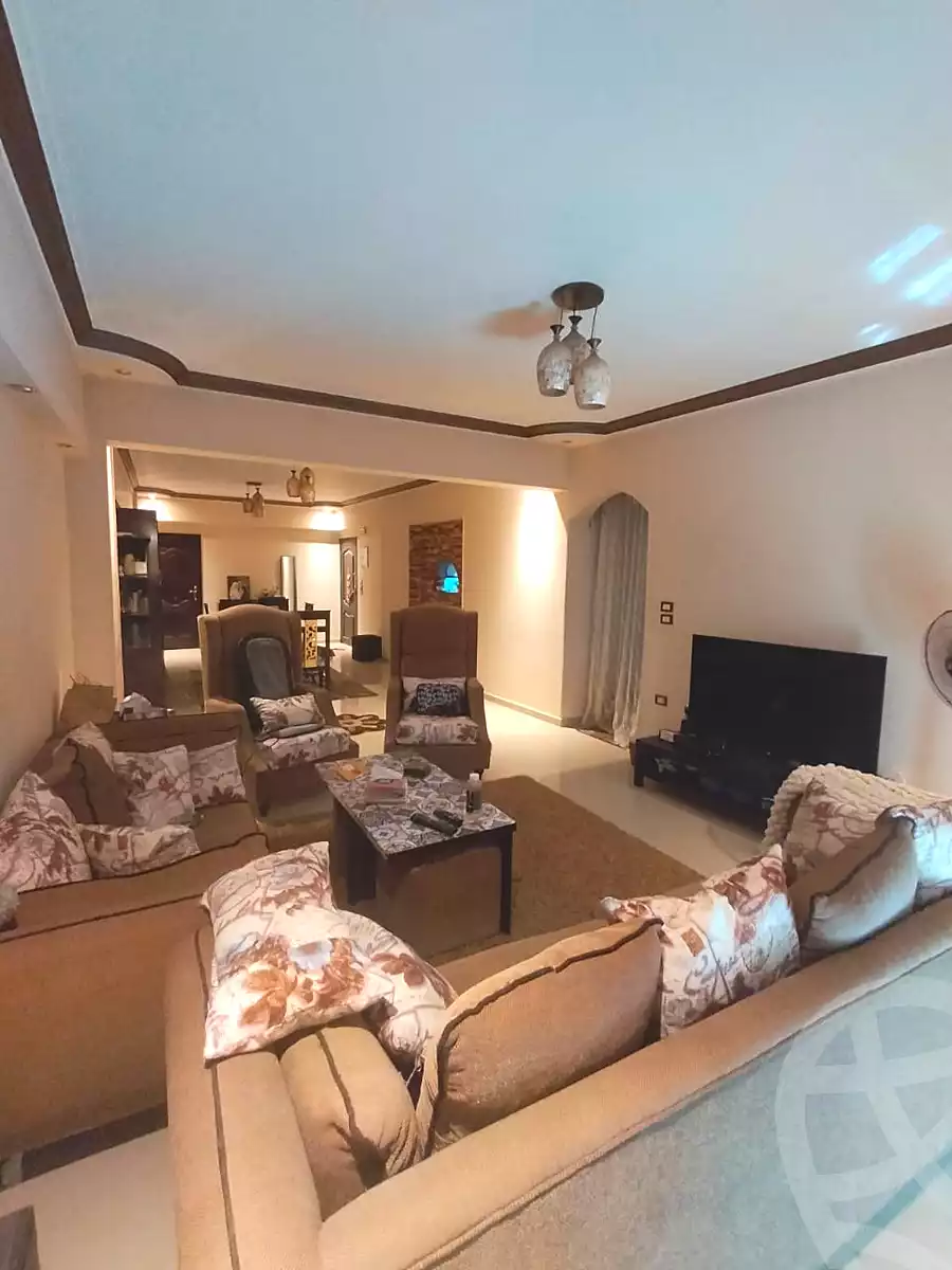 https://aqarmap.com.eg/ar/listing/3507392-for-sale-cairo-ain-shams-jsr-lswys