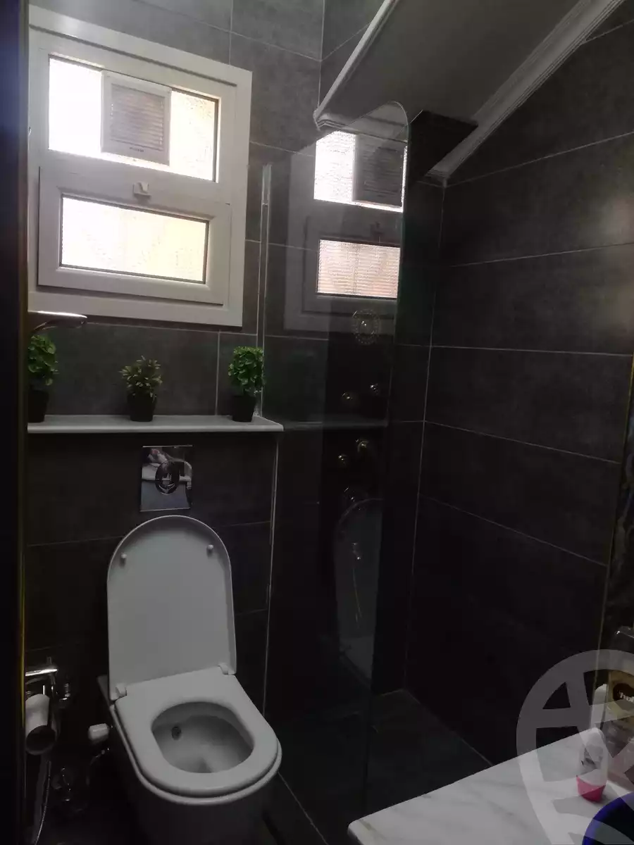 https://aqarmap.com.eg/ar/listing/3796587-for-sale-cairo-el-sheikh-zayed-city-el-hay-elthamen-area-3