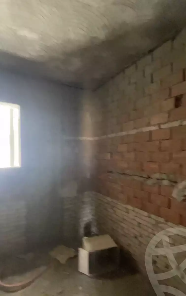 https://aqarmap.com.eg/en/listing/4308210-for-sale-cairo-new-heliopolis-compounds-helioeye