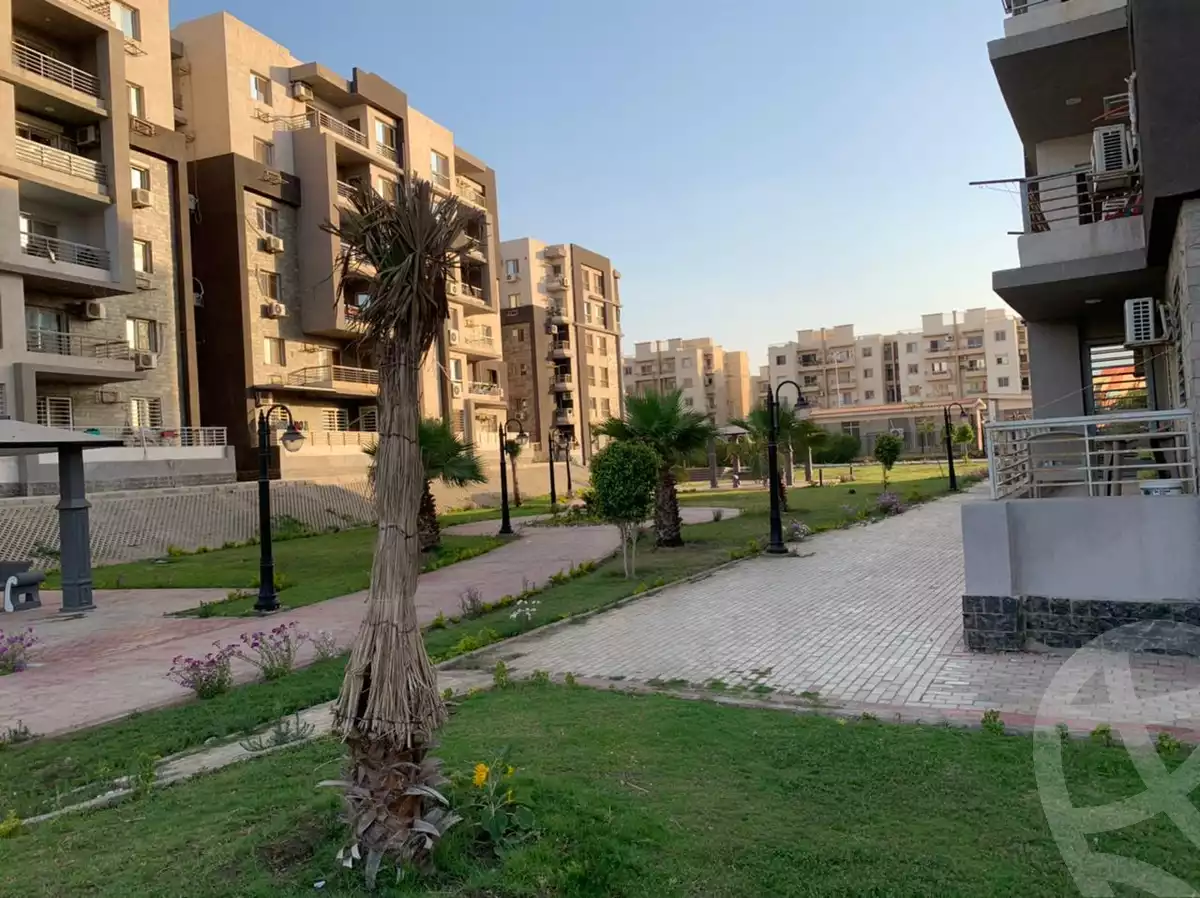 https://aqarmap.com.eg/en/listing/3548521-for-sale-cairo-el-sheikh-zayed-city-el-hay-el-thany-ashaer