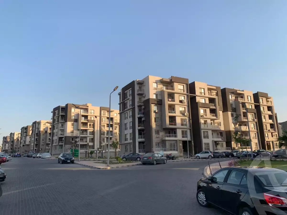 https://aqarmap.com.eg/en/listing/3548521-for-sale-cairo-el-sheikh-zayed-city-el-hay-el-thany-ashaer