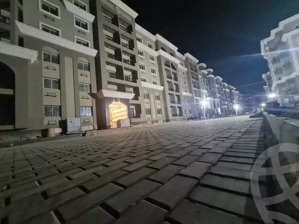 https://aqarmap.com.eg/en/listing/4330079-for-sale-cairo-new-cairo-compounds