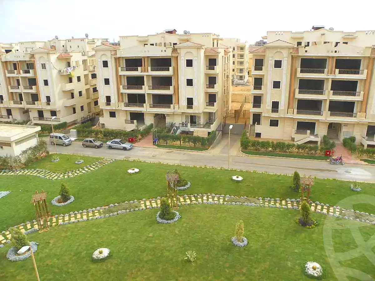 https://aqarmap.com.eg/ar/listing/3069481-projects-family-land