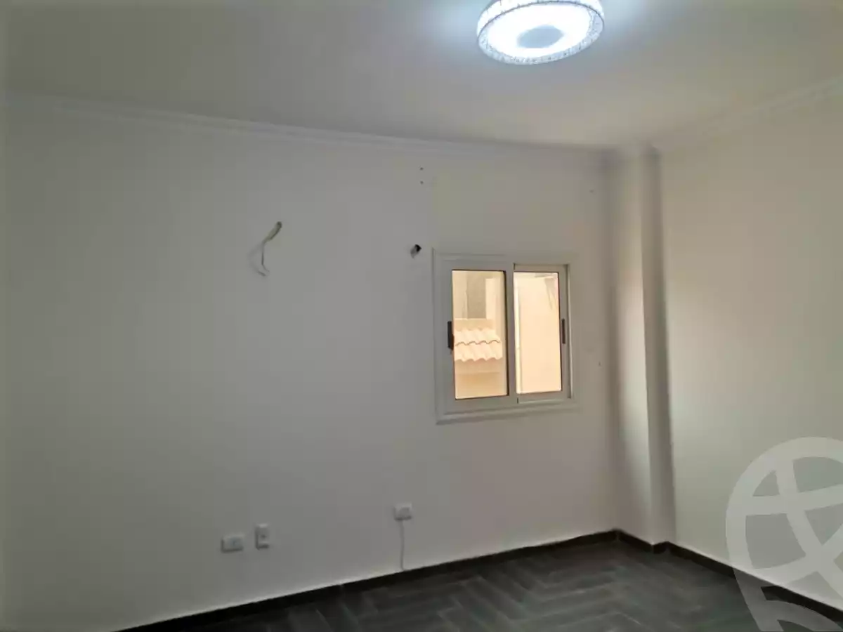 https://aqarmap.com.eg/ar/listing/3886336-for-rent-cairo-new-cairo-south-investors-zizinia-st