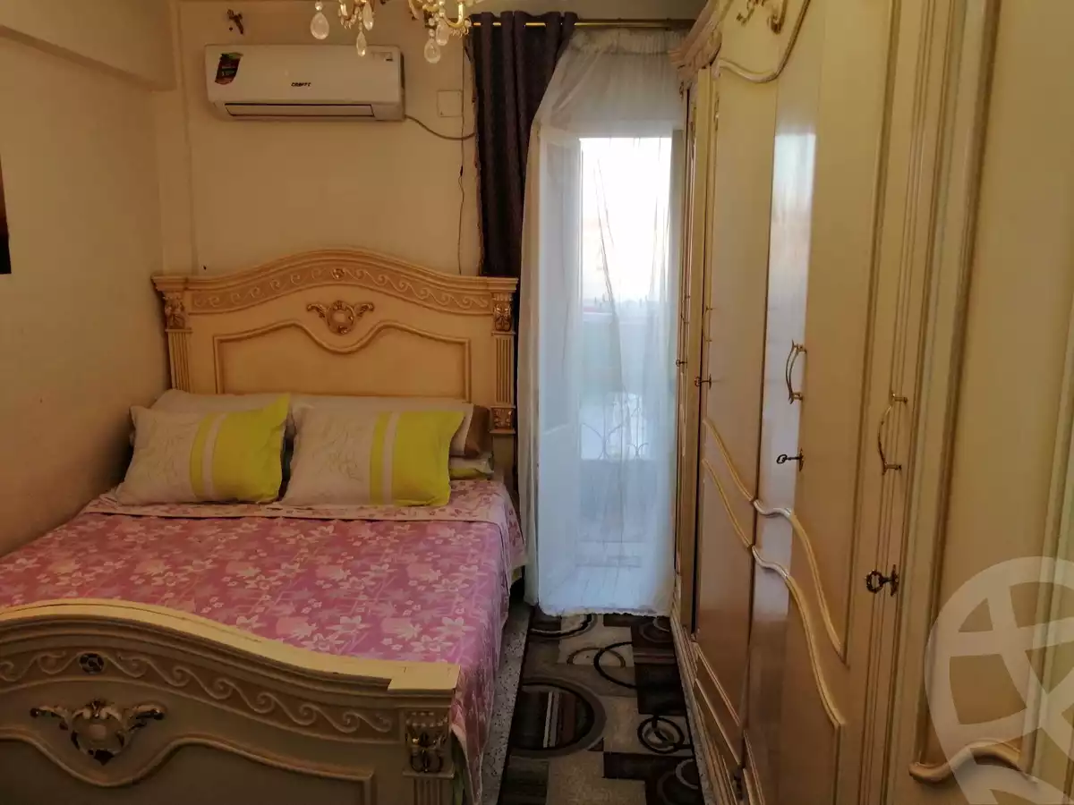 https://aqarmap.com.eg/ar/listing/3938900-for-sale-cairo-helwan-lmjwr-lrb-lmshrw-lmryky-street-106