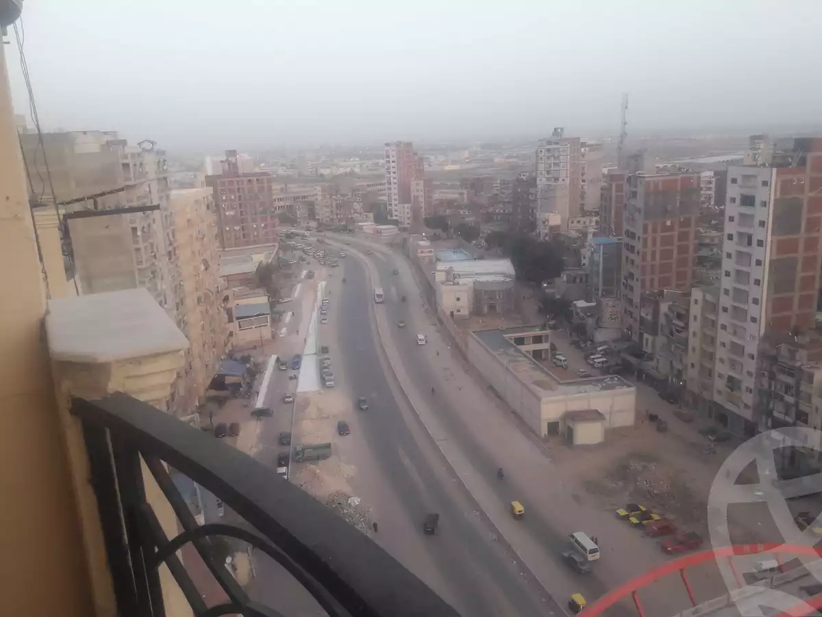 https://aqarmap.com.eg/ar/listing/3934492-for-sale-alexandria-moharram-bey-kanal-al-mahmoudeya-al-bahri-st