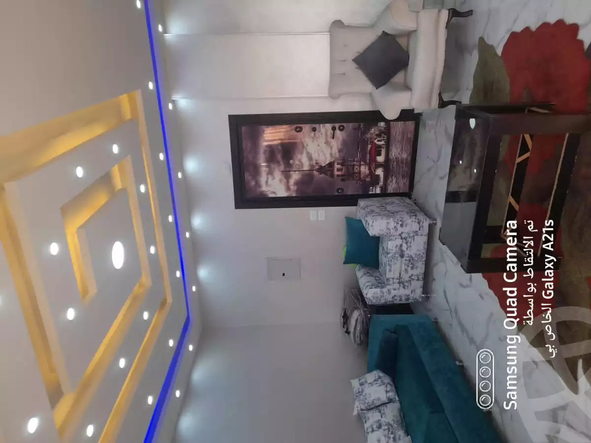 https://aqarmap.com.eg/ar/listing/3614551-for-sale-cairo-el-sheikh-zayed-city-shr-lbstn