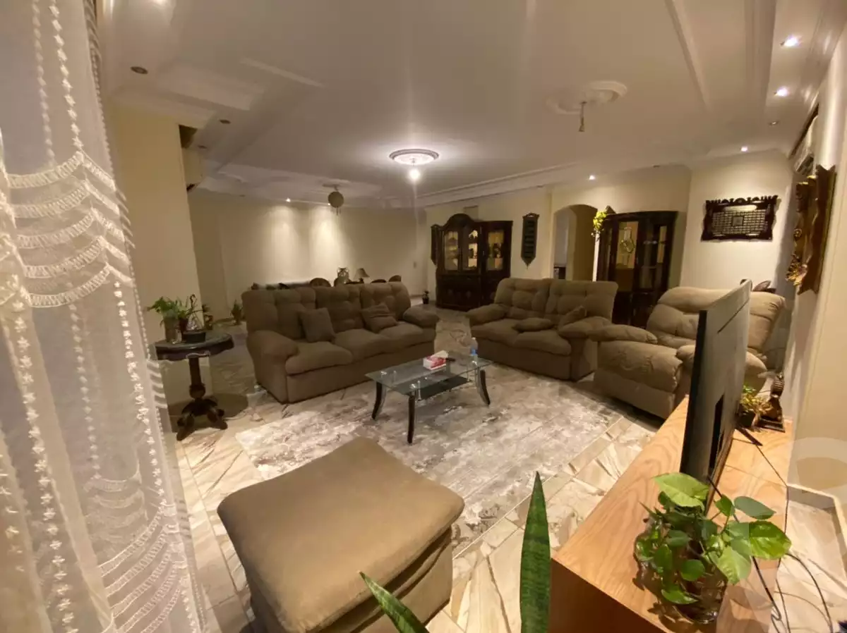 https://aqarmap.com.eg/en/listing/4331793-for-sale-cairo-helwan-kwrnysh-hlwn
