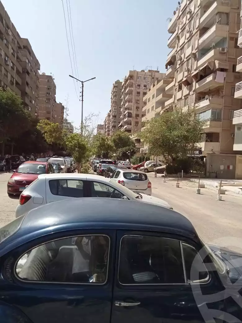 https://aqarmap.com.eg/en/listing/3980566-for-sale-cairo-nasr-city-el-hay-el-thamin-moez-al-dawla-st
