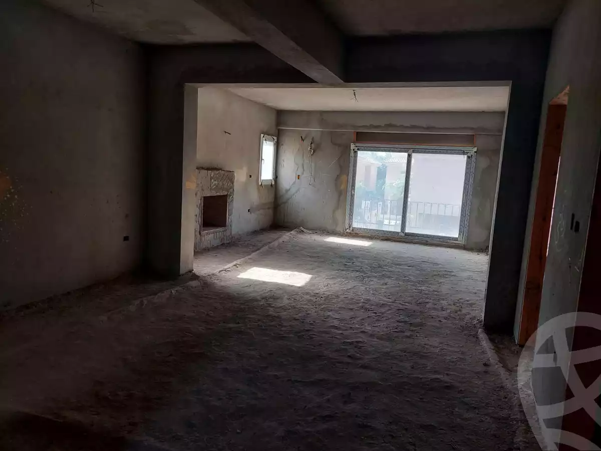 https://aqarmap.com.eg/ar/listing/3636414-for-sale-cairo-alex-cairo-desert-road-syzwnz-ryzydns