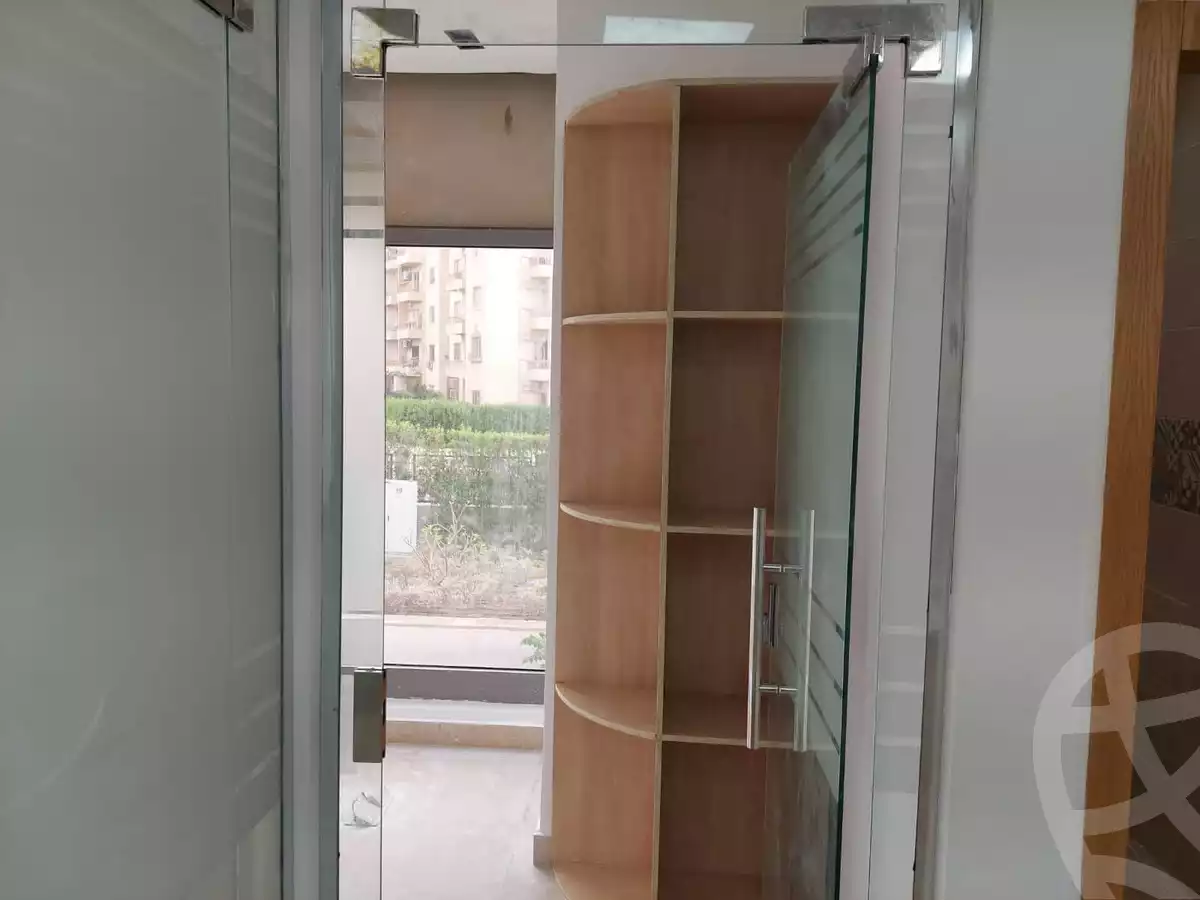https://aqarmap.com.eg/ar/listing/3642349-for-rent-cairo-el-sheikh-zayed-city-compounds-in-sheikh-zayed-the-courtyard
