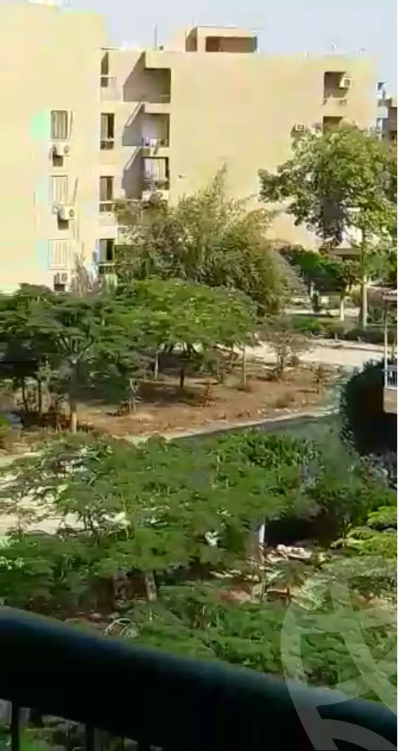 https://aqarmap.com.eg/en/listing/3642526-for-sale-cairo-6th-of-october-lhsry