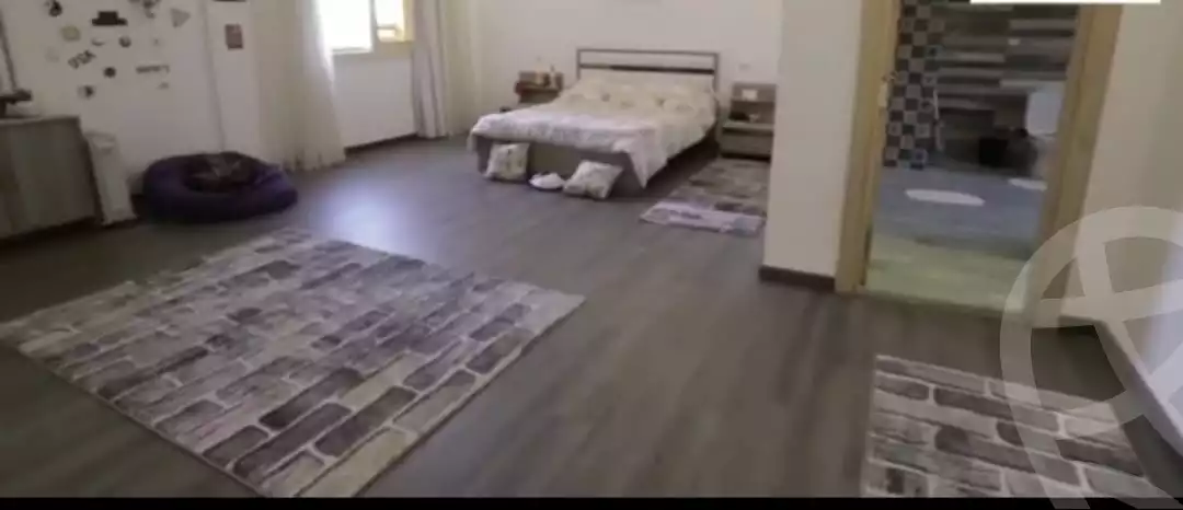 https://aqarmap.com.eg/ar/listing/3645590-for-sale-cairo-el-sheikh-zayed-city-compounds-in-sheikh-zayed-beverly-hills