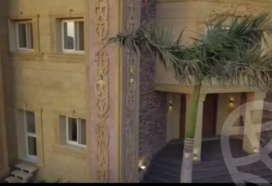 https://aqarmap.com.eg/ar/listing/3645590-for-sale-cairo-el-sheikh-zayed-city-compounds-in-sheikh-zayed-beverly-hills