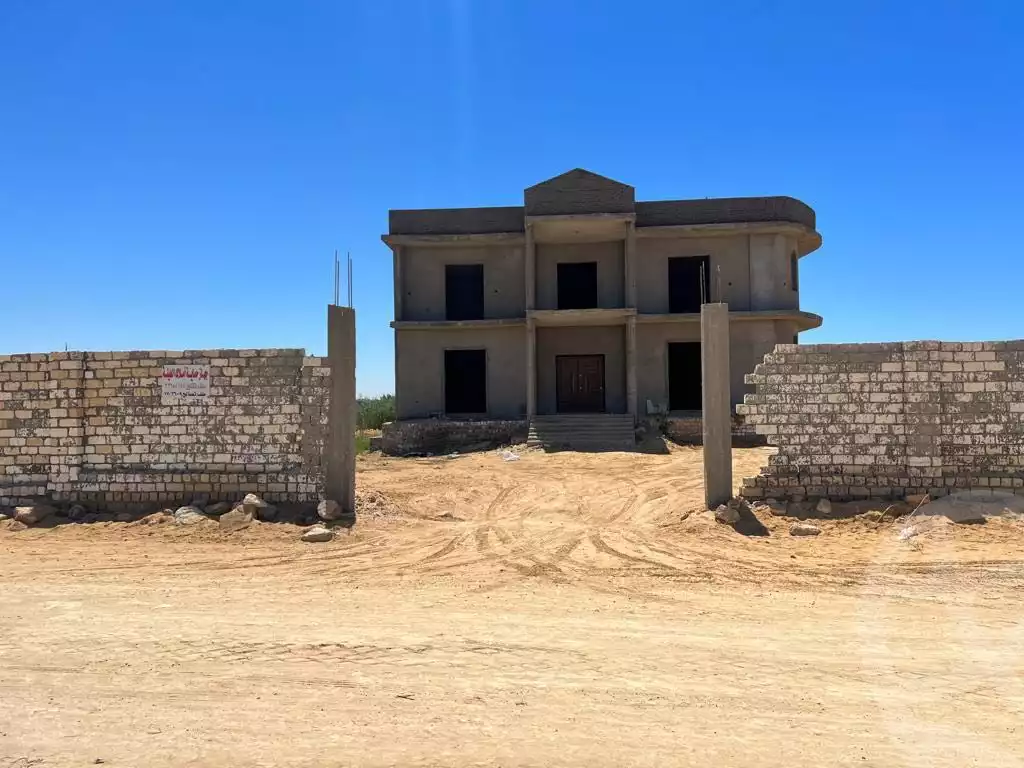 https://aqarmap.com.eg/ar/listing/3648277-for-sale-alexandria-borg-el-arab-elsnagra-st