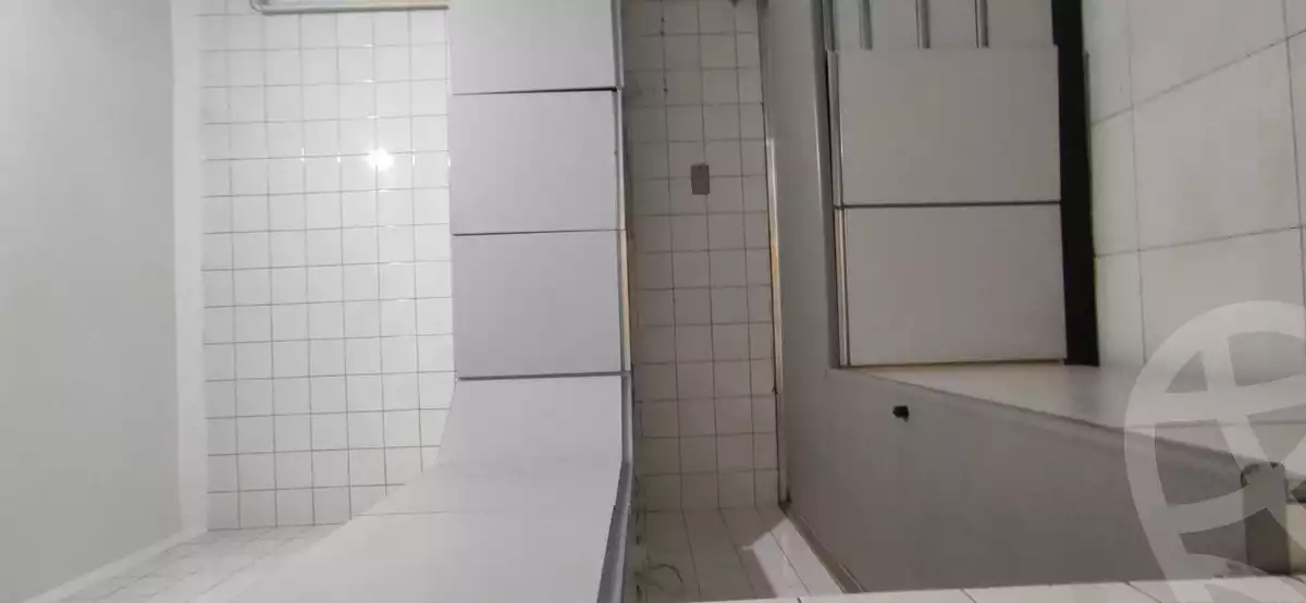 https://aqarmap.com.eg/ar/listing/3672890-for-sale-cairo-garden-city-abd-al-latif-boltiya-st