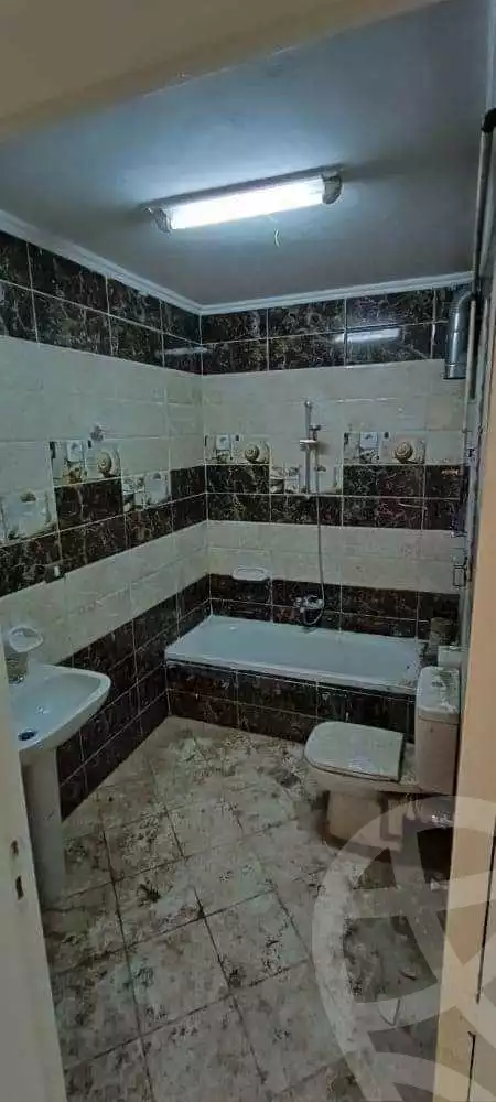 https://aqarmap.com.eg/en/listing/3674835-for-sale-el-wahatt-road