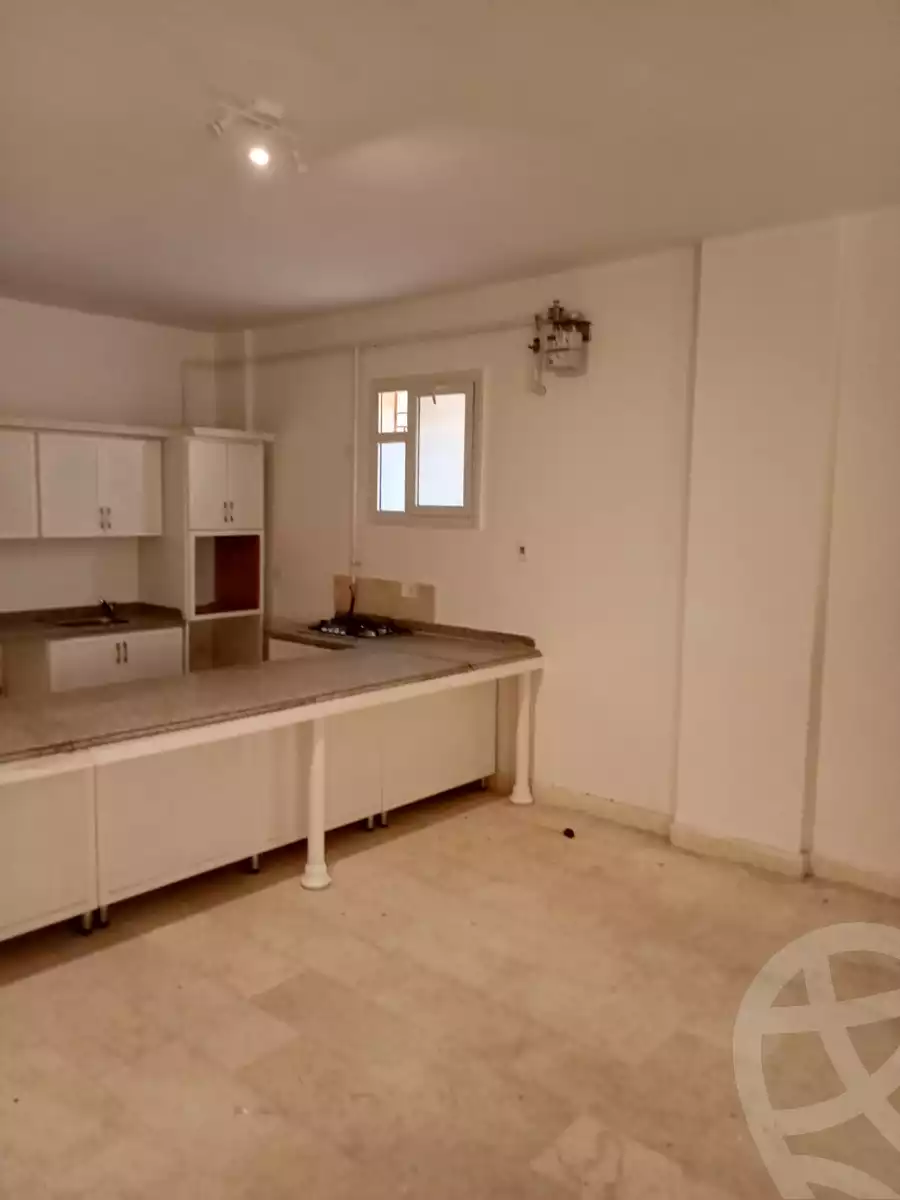 https://aqarmap.com.eg/en/listing/3678697-for-rent-cairo-new-cairo-first-settlement-mhwr-mstfy-kml
